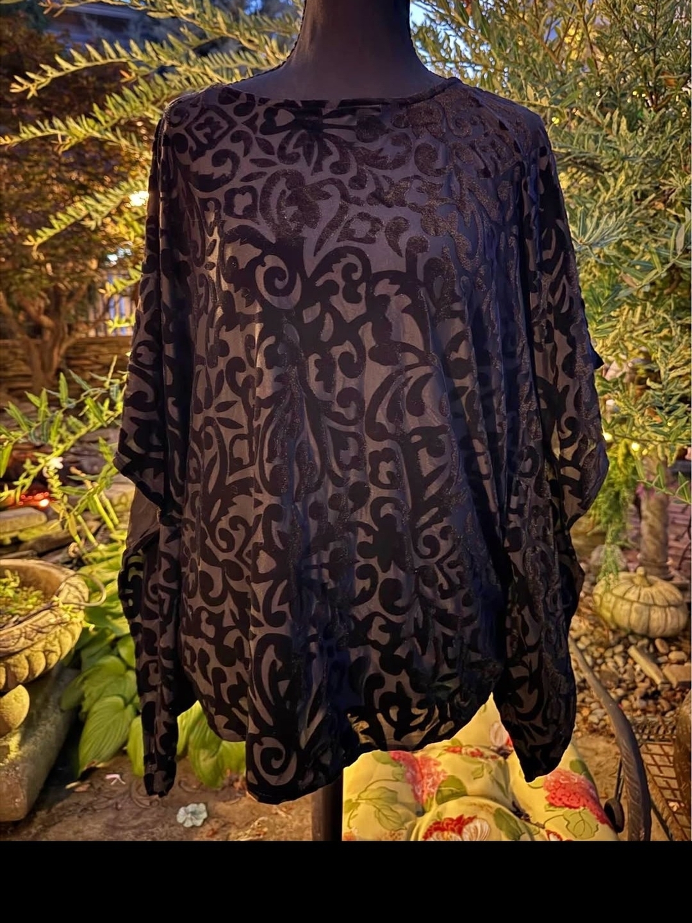 Dana Buchman Black Flocked Batwing Tunic